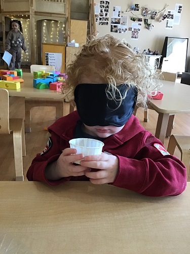 child test tasting blind folded