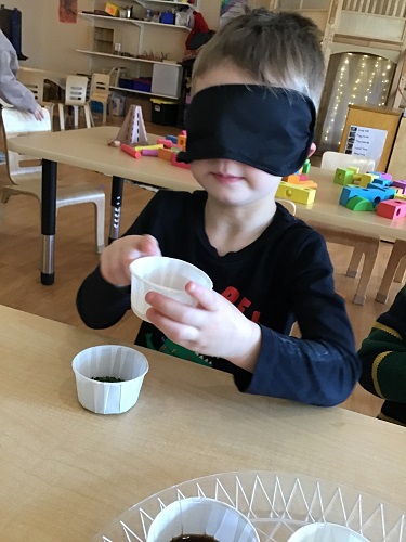 child test tasting blind folded